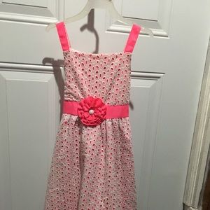 Adorable girls sleeveless dress size 6